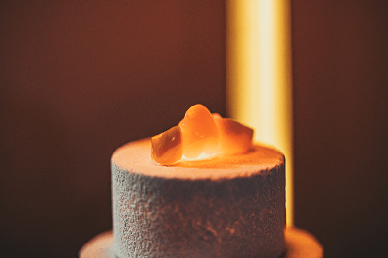 Heiße Zirkonoxidbrücke nach dem Sinterbrand